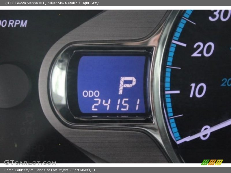 Silver Sky Metallic / Light Gray 2013 Toyota Sienna XLE