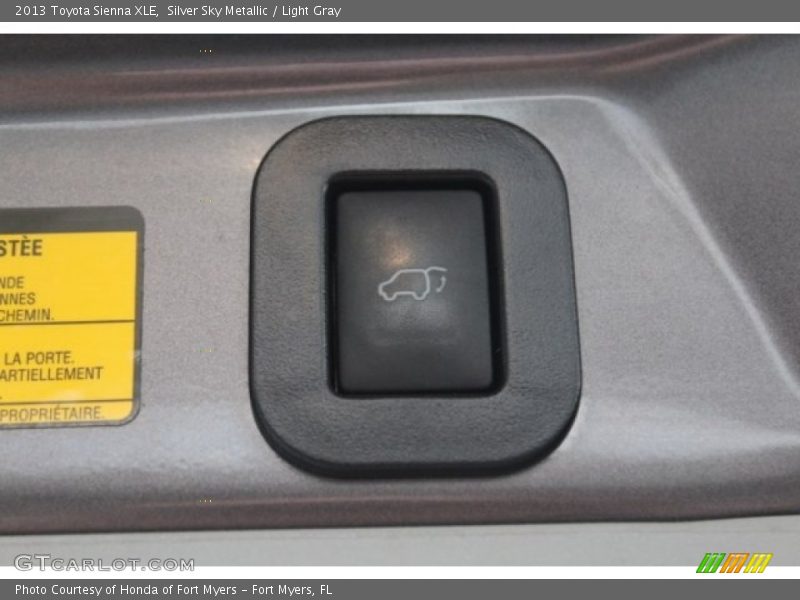 Silver Sky Metallic / Light Gray 2013 Toyota Sienna XLE