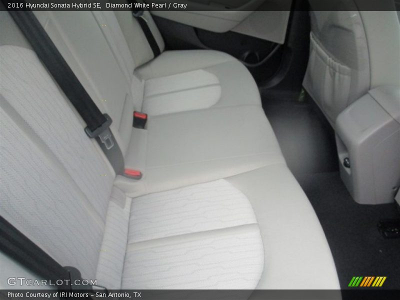 Diamond White Pearl / Gray 2016 Hyundai Sonata Hybrid SE