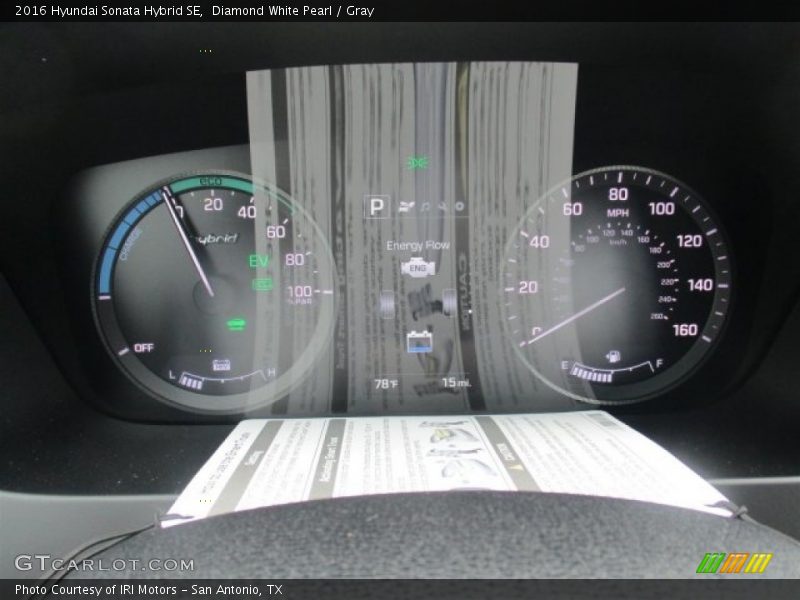 Diamond White Pearl / Gray 2016 Hyundai Sonata Hybrid SE