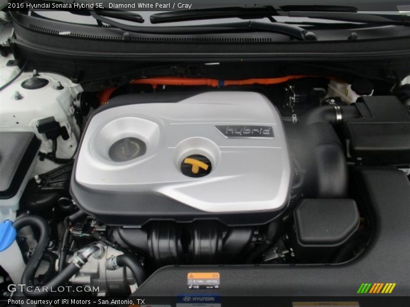 Diamond White Pearl / Gray 2016 Hyundai Sonata Hybrid SE