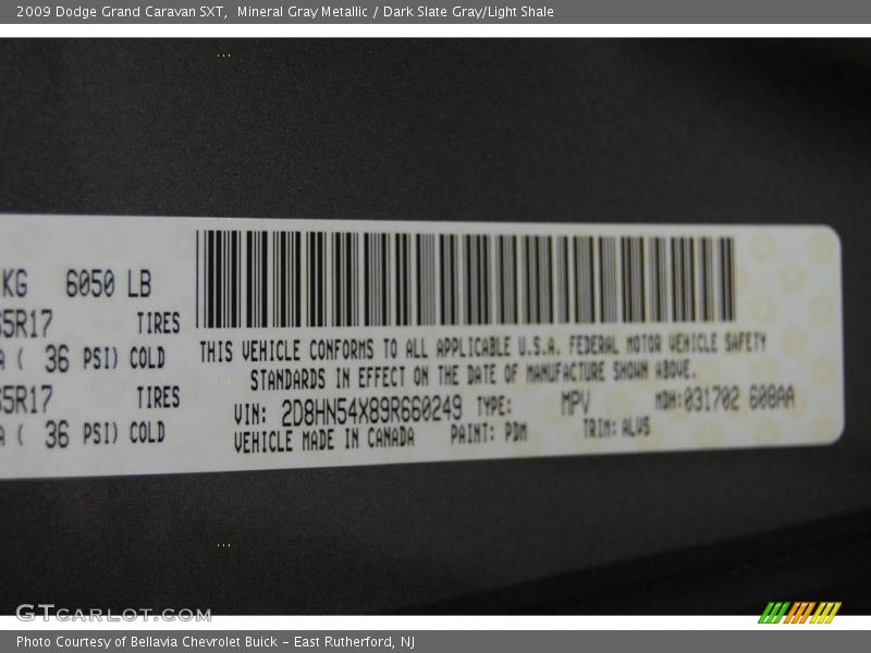 Mineral Gray Metallic / Dark Slate Gray/Light Shale 2009 Dodge Grand Caravan SXT