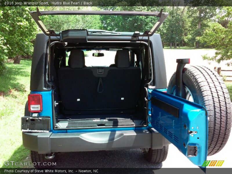 Hydro Blue Pearl / Black 2016 Jeep Wrangler Sport