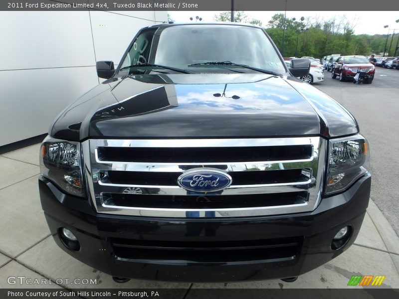 Tuxedo Black Metallic / Stone 2011 Ford Expedition Limited 4x4