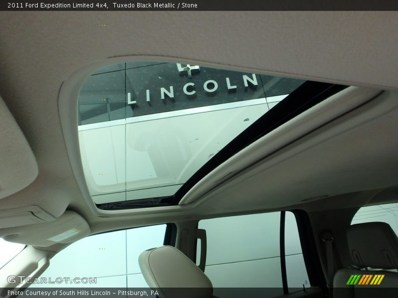 Tuxedo Black Metallic / Stone 2011 Ford Expedition Limited 4x4