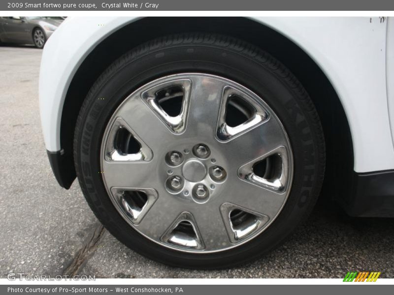 Crystal White / Gray 2009 Smart fortwo pure coupe