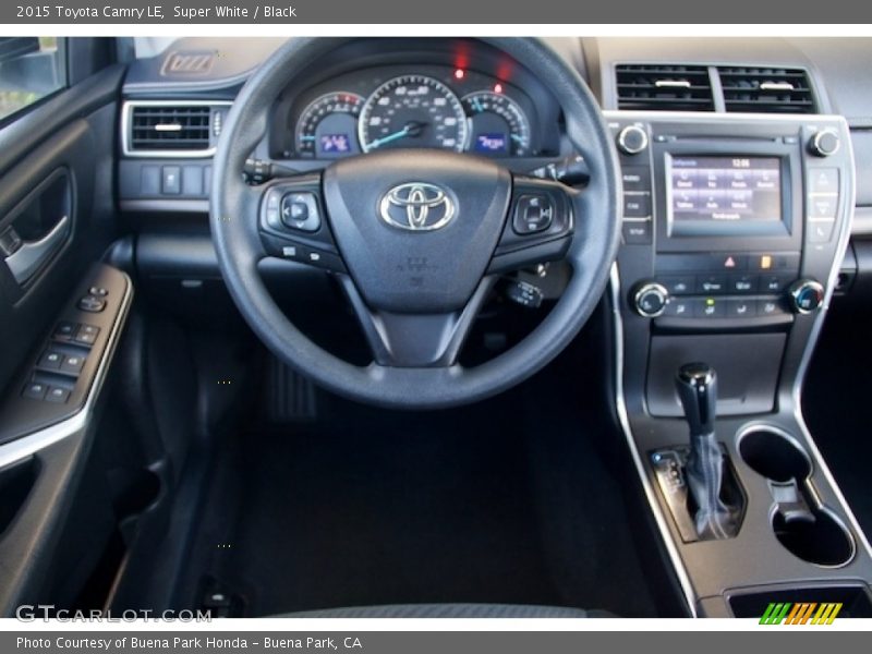 Super White / Black 2015 Toyota Camry LE