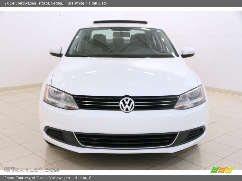 Pure White / Titan Black 2014 Volkswagen Jetta SE Sedan