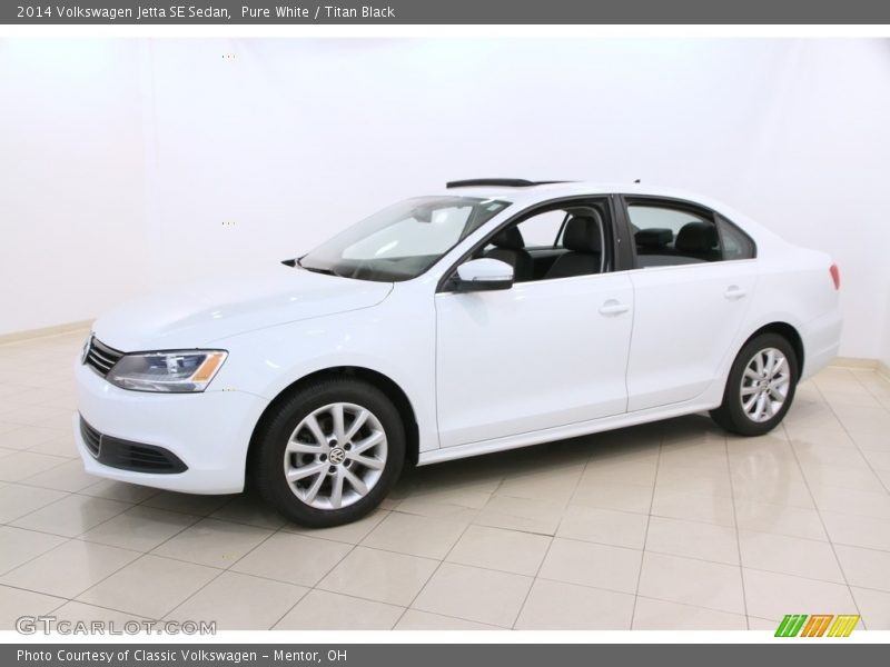 Pure White / Titan Black 2014 Volkswagen Jetta SE Sedan