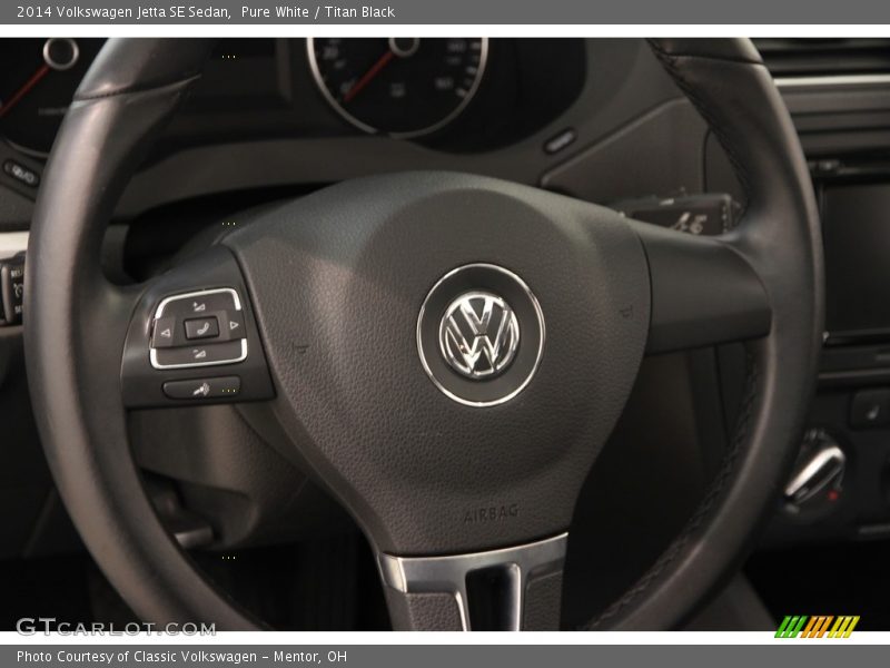 Pure White / Titan Black 2014 Volkswagen Jetta SE Sedan