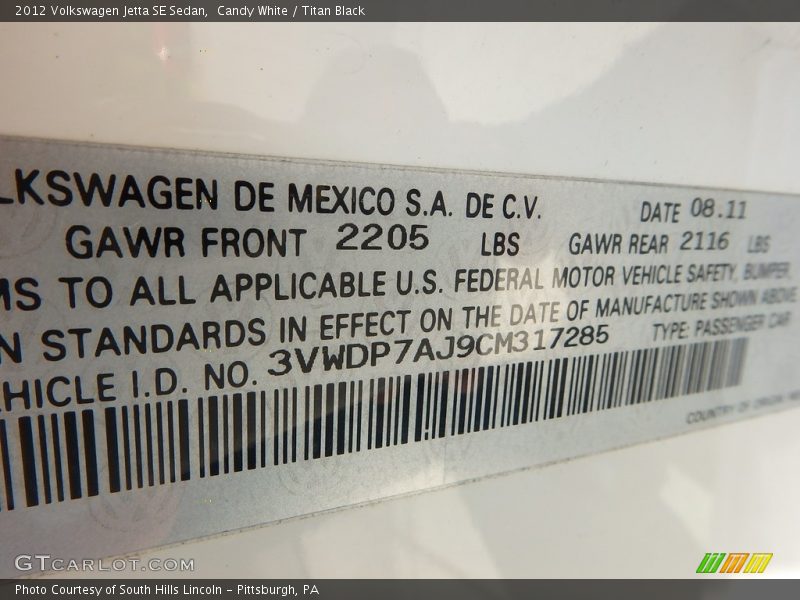 Candy White / Titan Black 2012 Volkswagen Jetta SE Sedan