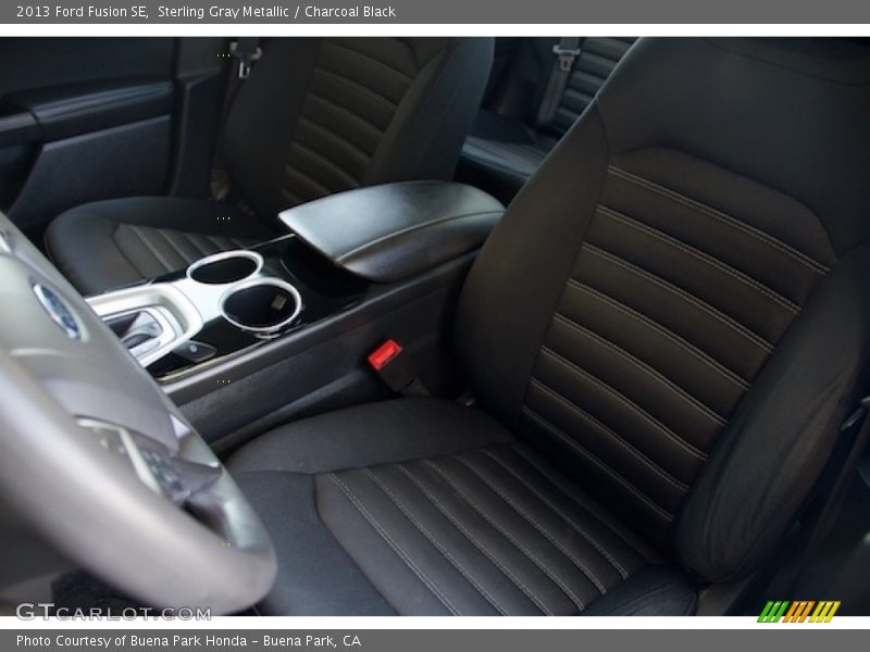 Sterling Gray Metallic / Charcoal Black 2013 Ford Fusion SE