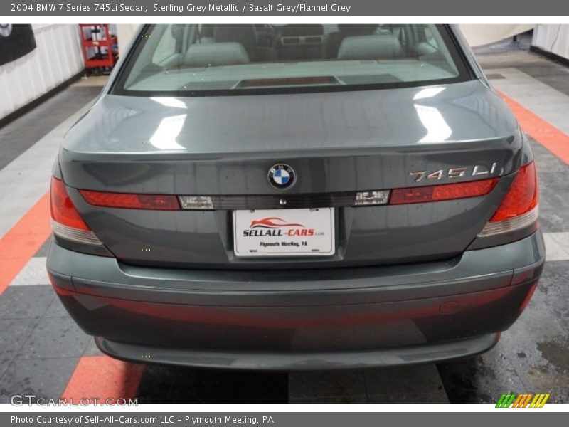 Sterling Grey Metallic / Basalt Grey/Flannel Grey 2004 BMW 7 Series 745Li Sedan