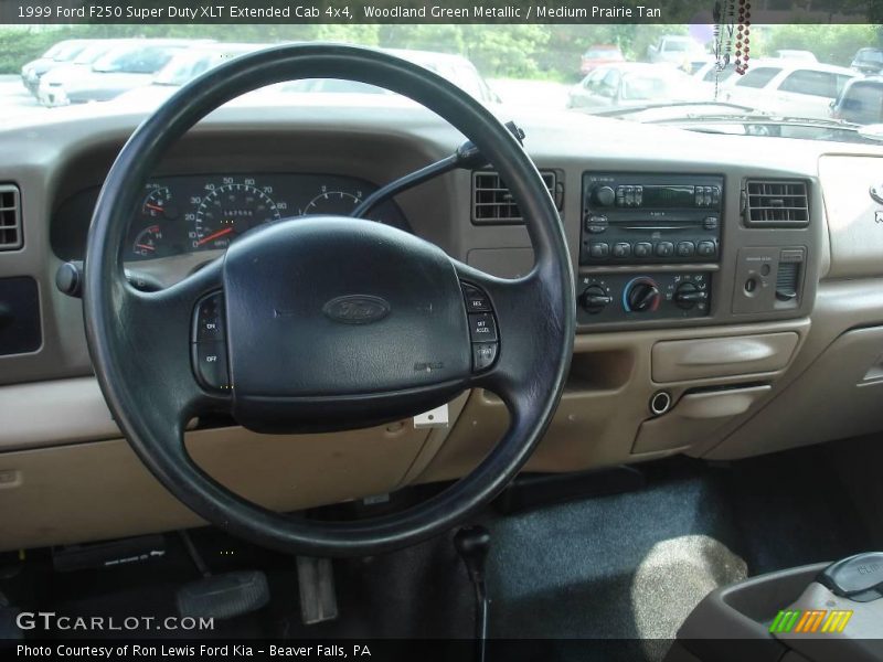 Woodland Green Metallic / Medium Prairie Tan 1999 Ford F250 Super Duty XLT Extended Cab 4x4