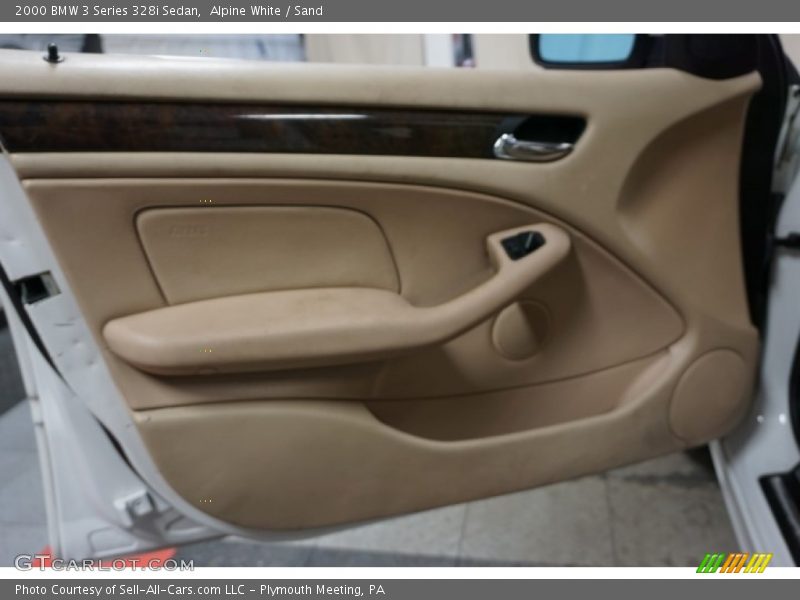 Alpine White / Sand 2000 BMW 3 Series 328i Sedan