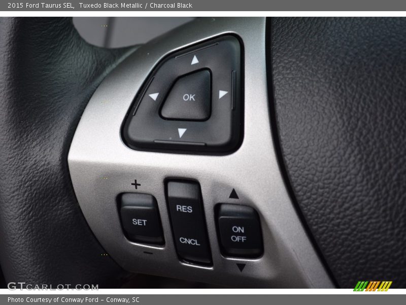 Tuxedo Black Metallic / Charcoal Black 2015 Ford Taurus SEL