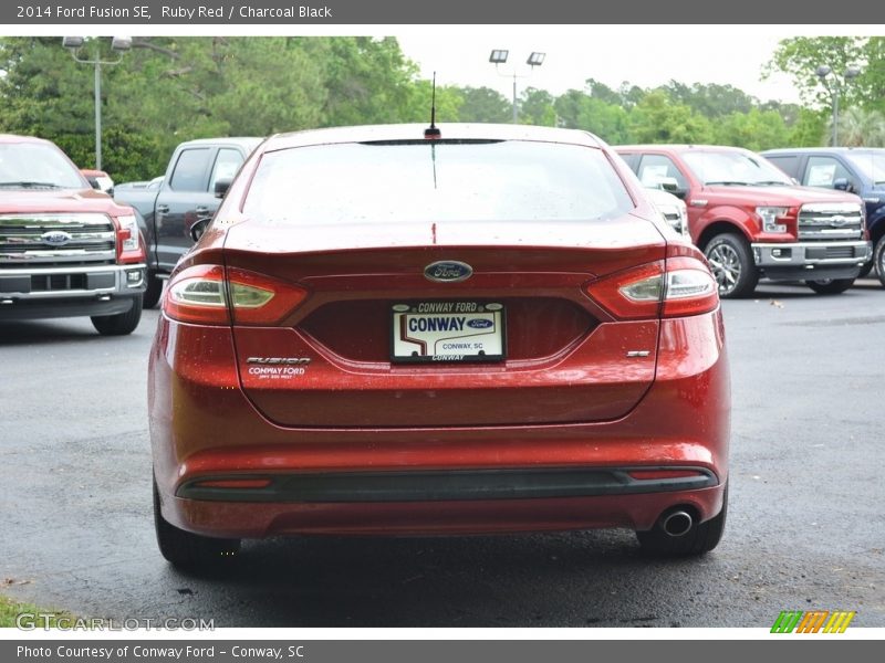 Ruby Red / Charcoal Black 2014 Ford Fusion SE