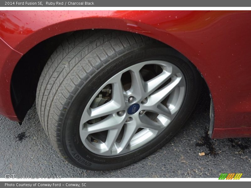 Ruby Red / Charcoal Black 2014 Ford Fusion SE