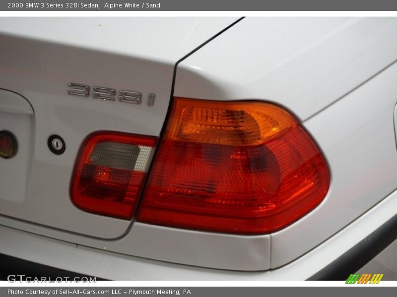 Alpine White / Sand 2000 BMW 3 Series 328i Sedan