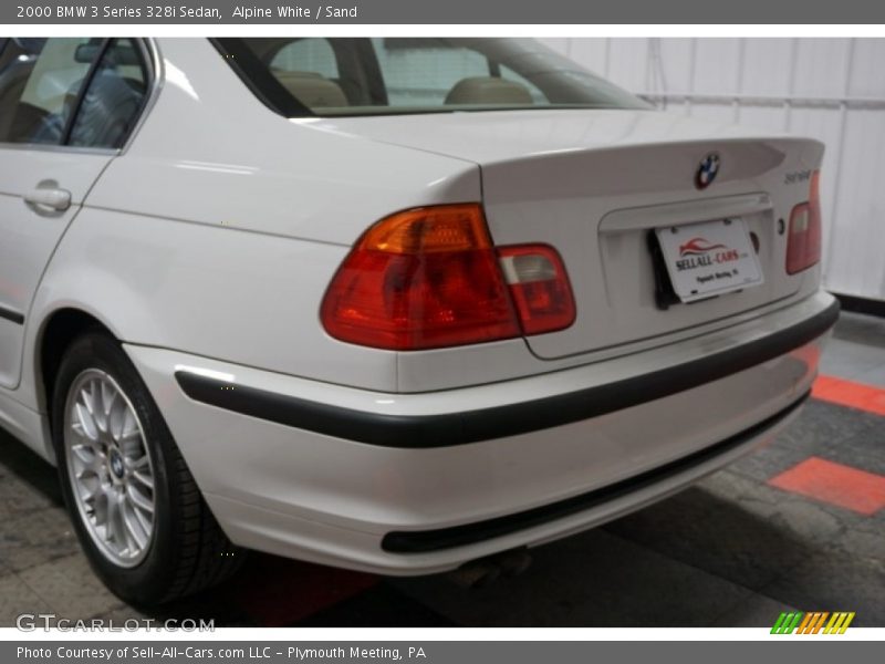 Alpine White / Sand 2000 BMW 3 Series 328i Sedan