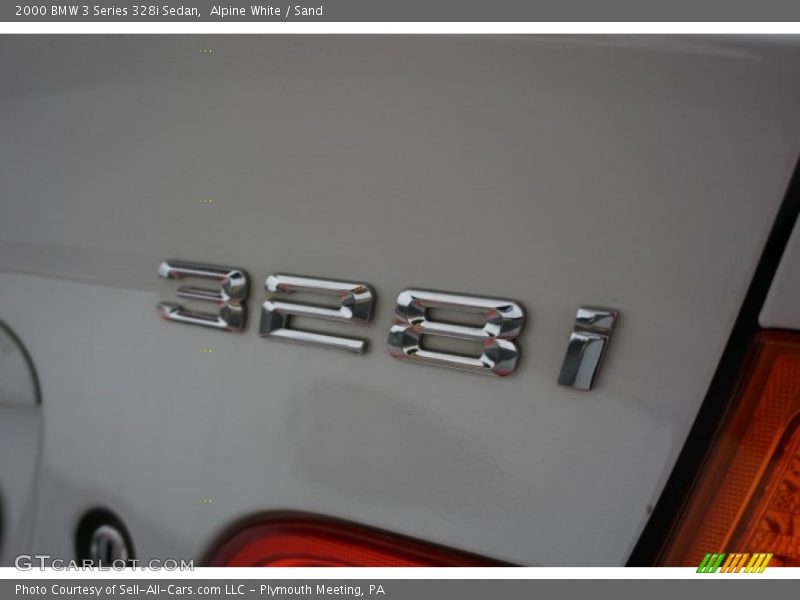 Alpine White / Sand 2000 BMW 3 Series 328i Sedan