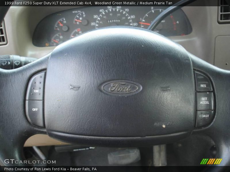 Woodland Green Metallic / Medium Prairie Tan 1999 Ford F250 Super Duty XLT Extended Cab 4x4