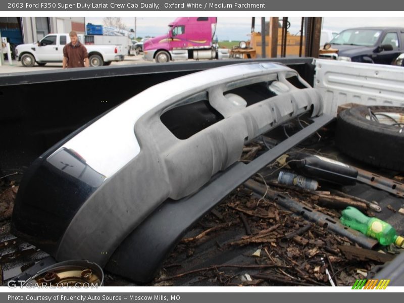 Oxford White / Medium Parchment 2003 Ford F350 Super Duty Lariat Crew Cab Dually