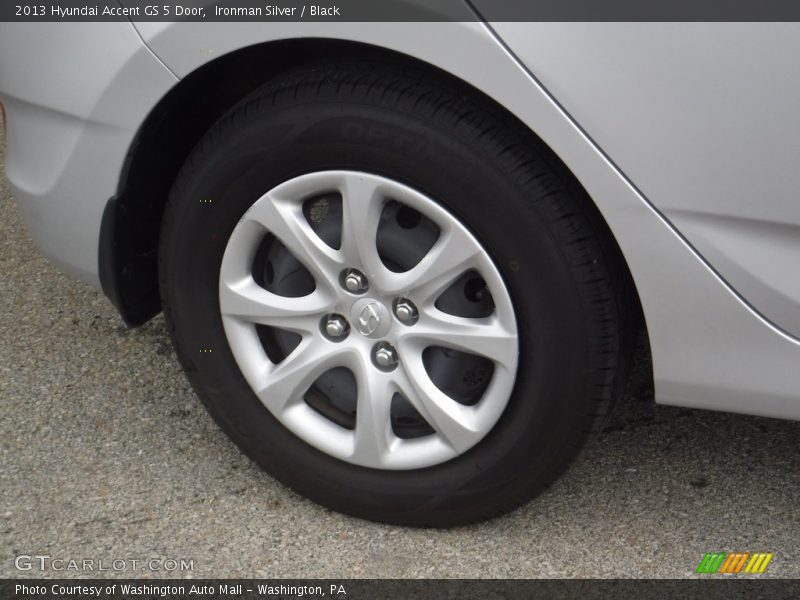 Ironman Silver / Black 2013 Hyundai Accent GS 5 Door