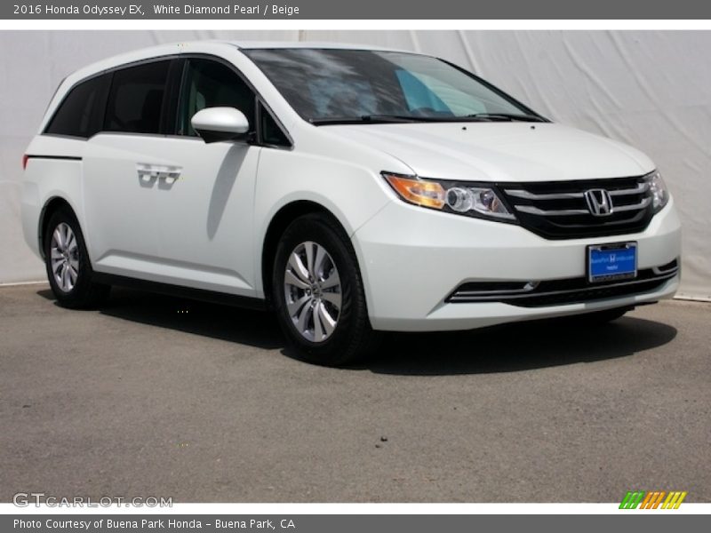 White Diamond Pearl / Beige 2016 Honda Odyssey EX