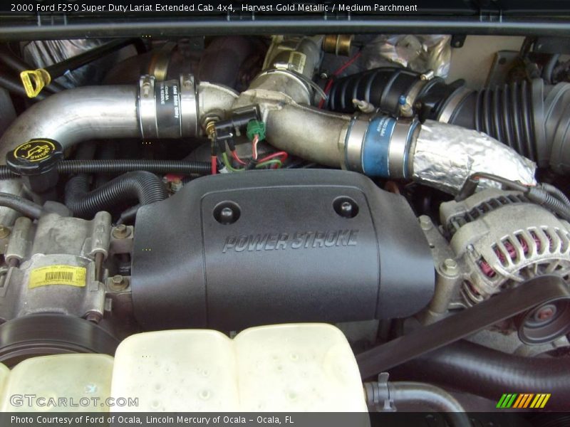 Harvest Gold Metallic / Medium Parchment 2000 Ford F250 Super Duty Lariat Extended Cab 4x4