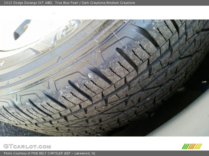 True Blue Pearl / Dark Graystone/Medium Graystone 2013 Dodge Durango SXT AWD