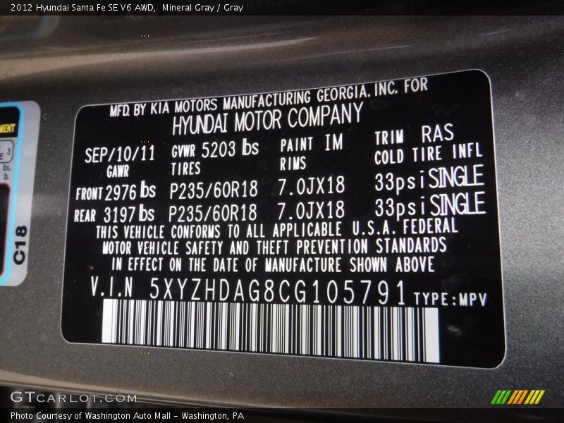 Mineral Gray / Gray 2012 Hyundai Santa Fe SE V6 AWD