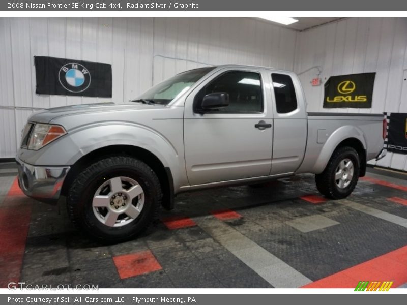 Radiant Silver / Graphite 2008 Nissan Frontier SE King Cab 4x4
