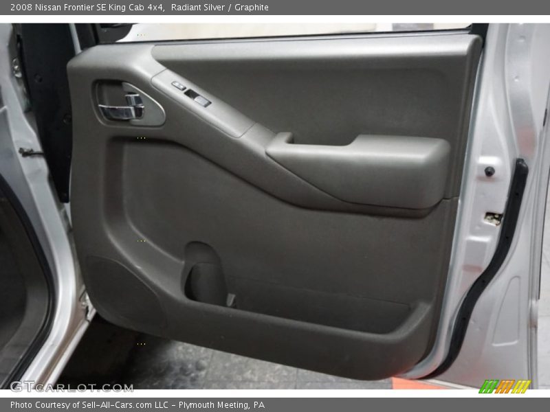 Radiant Silver / Graphite 2008 Nissan Frontier SE King Cab 4x4