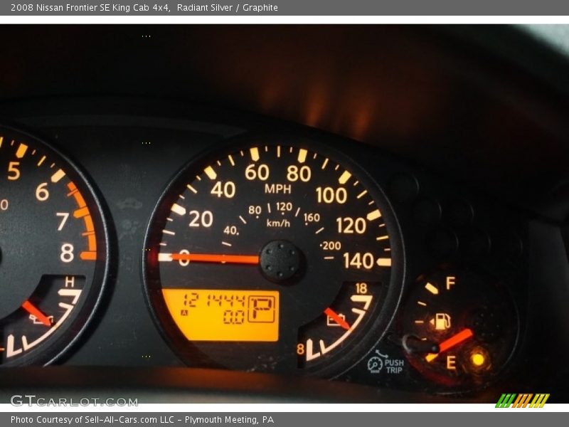 Radiant Silver / Graphite 2008 Nissan Frontier SE King Cab 4x4