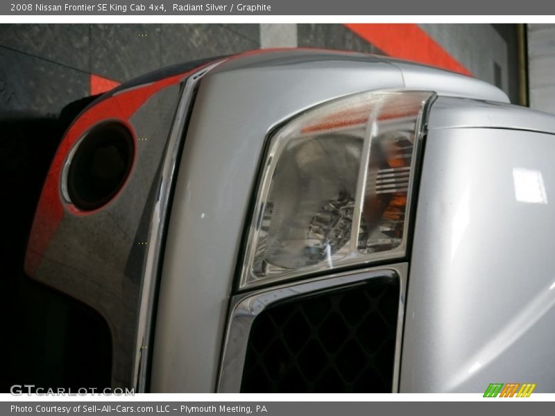 Radiant Silver / Graphite 2008 Nissan Frontier SE King Cab 4x4
