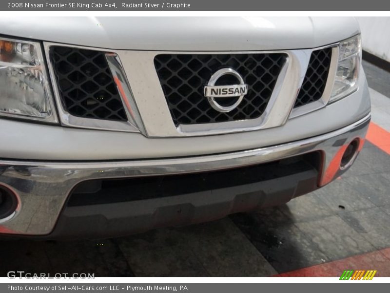 Radiant Silver / Graphite 2008 Nissan Frontier SE King Cab 4x4