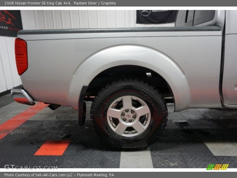 Radiant Silver / Graphite 2008 Nissan Frontier SE King Cab 4x4