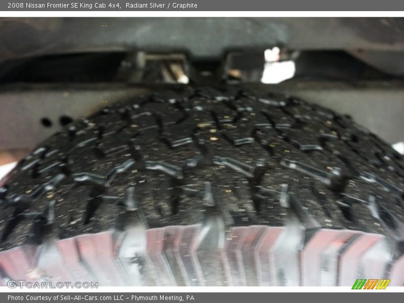 Radiant Silver / Graphite 2008 Nissan Frontier SE King Cab 4x4