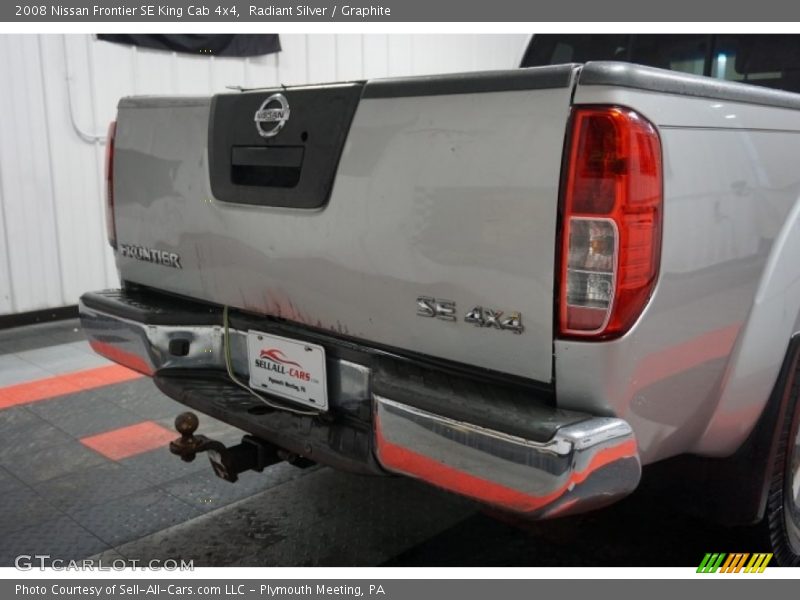 Radiant Silver / Graphite 2008 Nissan Frontier SE King Cab 4x4