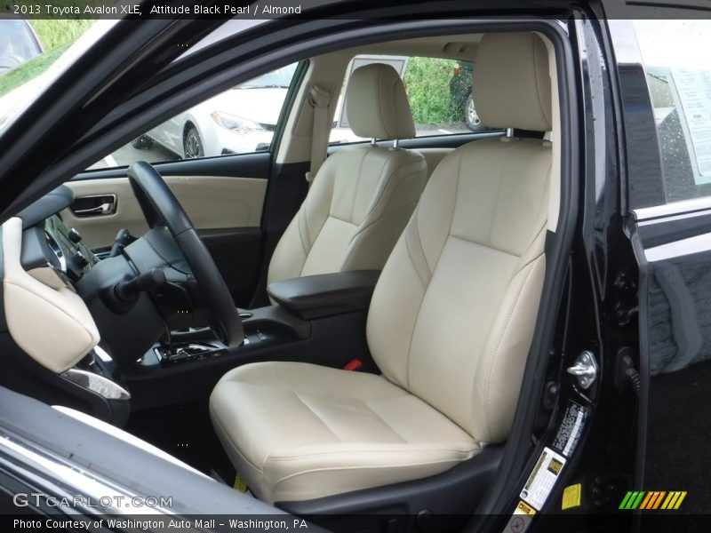 Attitude Black Pearl / Almond 2013 Toyota Avalon XLE
