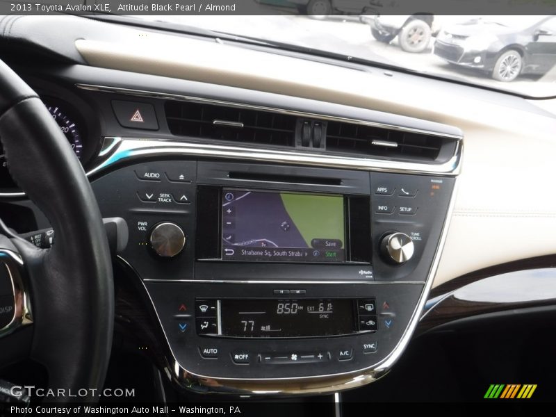 Attitude Black Pearl / Almond 2013 Toyota Avalon XLE