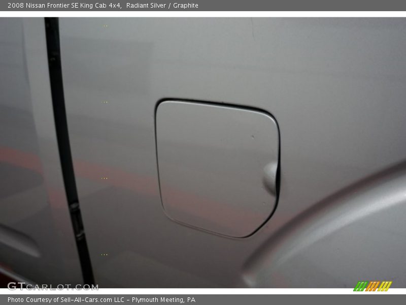 Radiant Silver / Graphite 2008 Nissan Frontier SE King Cab 4x4