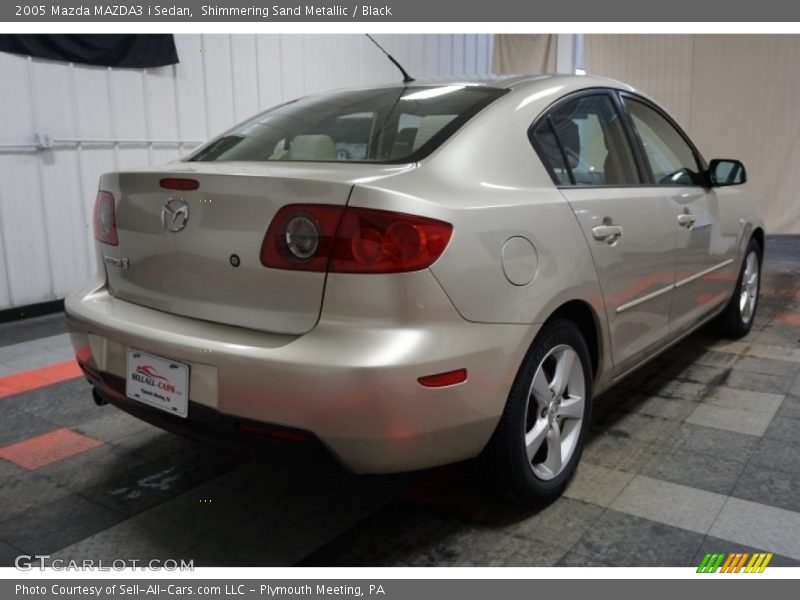 Shimmering Sand Metallic / Black 2005 Mazda MAZDA3 i Sedan