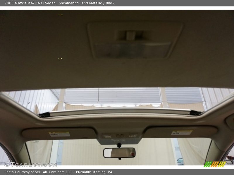 Shimmering Sand Metallic / Black 2005 Mazda MAZDA3 i Sedan