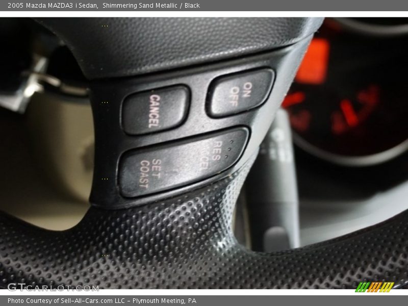 Shimmering Sand Metallic / Black 2005 Mazda MAZDA3 i Sedan