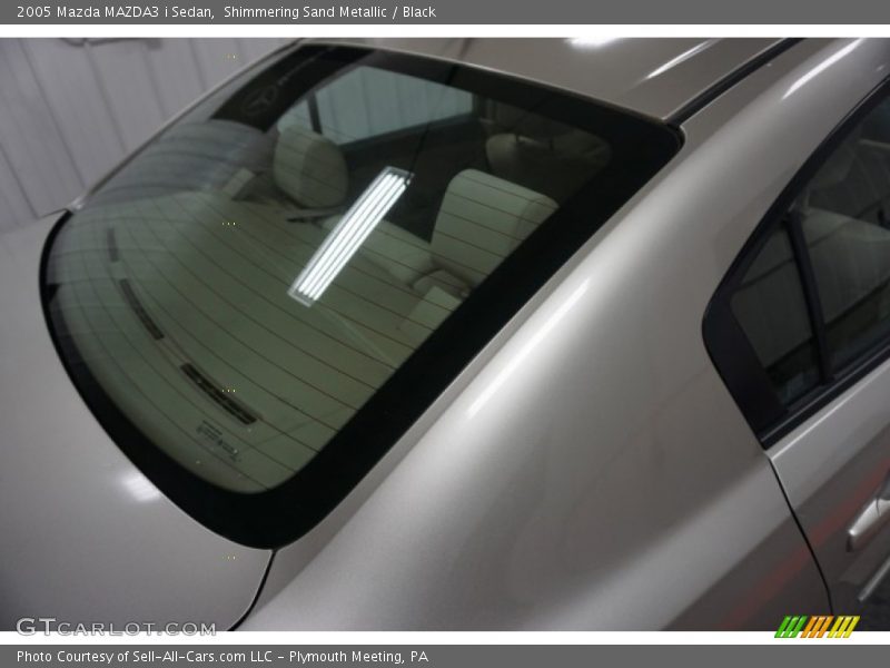 Shimmering Sand Metallic / Black 2005 Mazda MAZDA3 i Sedan