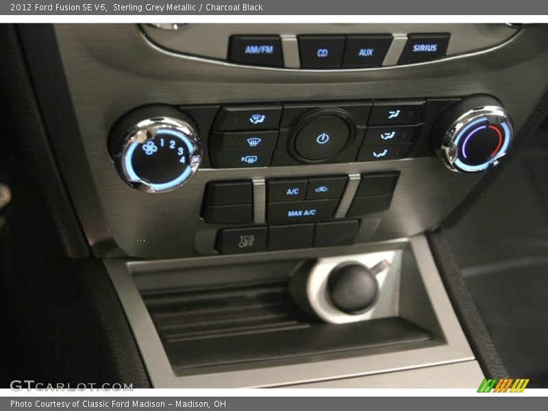 Sterling Grey Metallic / Charcoal Black 2012 Ford Fusion SE V6