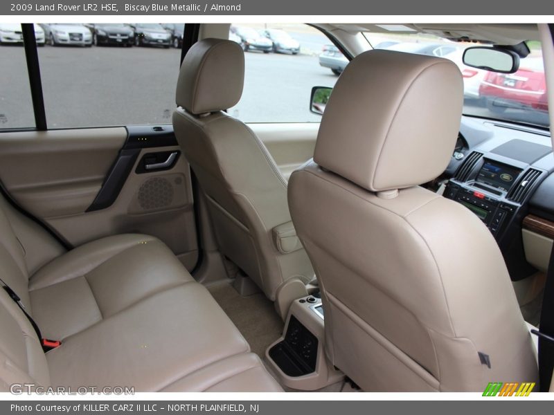 Biscay Blue Metallic / Almond 2009 Land Rover LR2 HSE