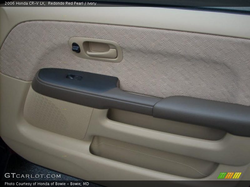 Redondo Red Pearl / Ivory 2006 Honda CR-V LX